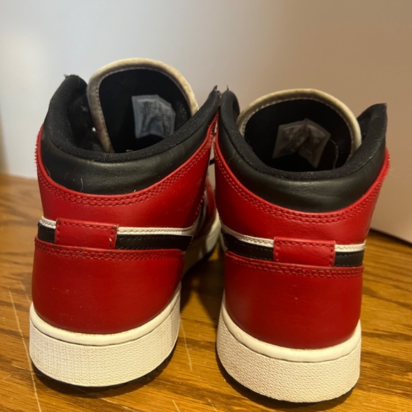 Jordan Mid 1 5Y - Picture 5 of 5